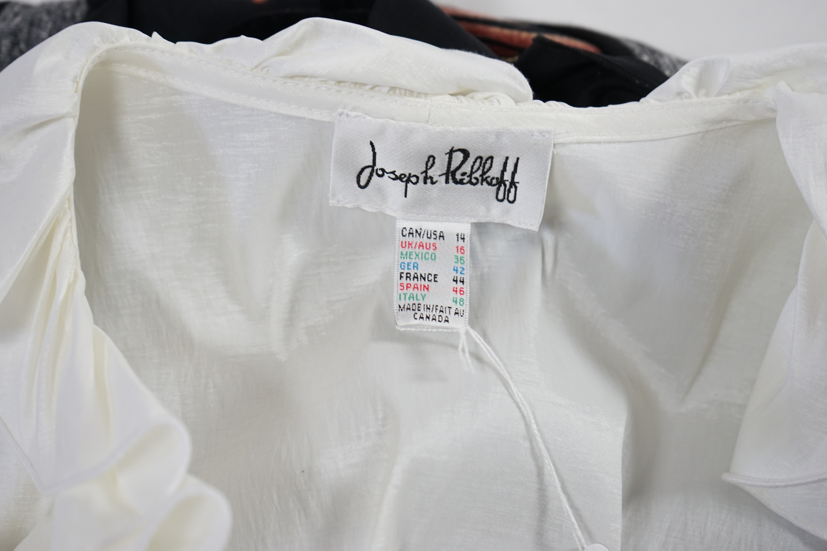 Various Joseph Ribkoff items. Approx sizes 14 - 16 Proceeds to Happy Paws Puppy Rescue